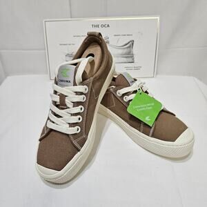 Cariuma OCA Low Sand Canvas Sneaker Brown 5.5W 4M